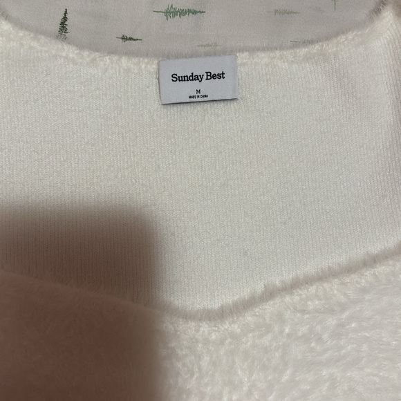 Elsie Sweater in white - Picture 3 of 4